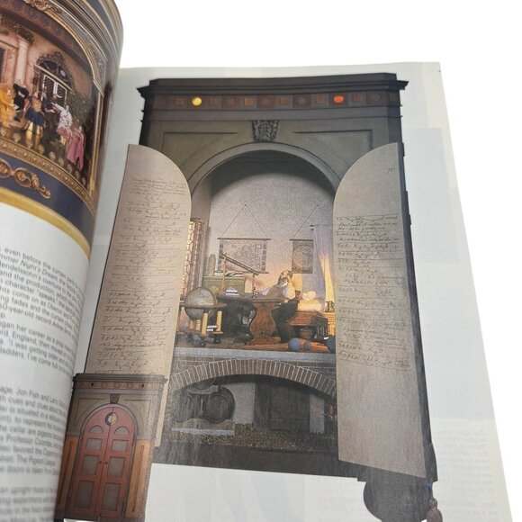 Miniature Collector Magazine June 2002 Worlds Favorite Dollhouse Guide - Picture 4 of 9